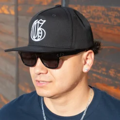Outline G Hat